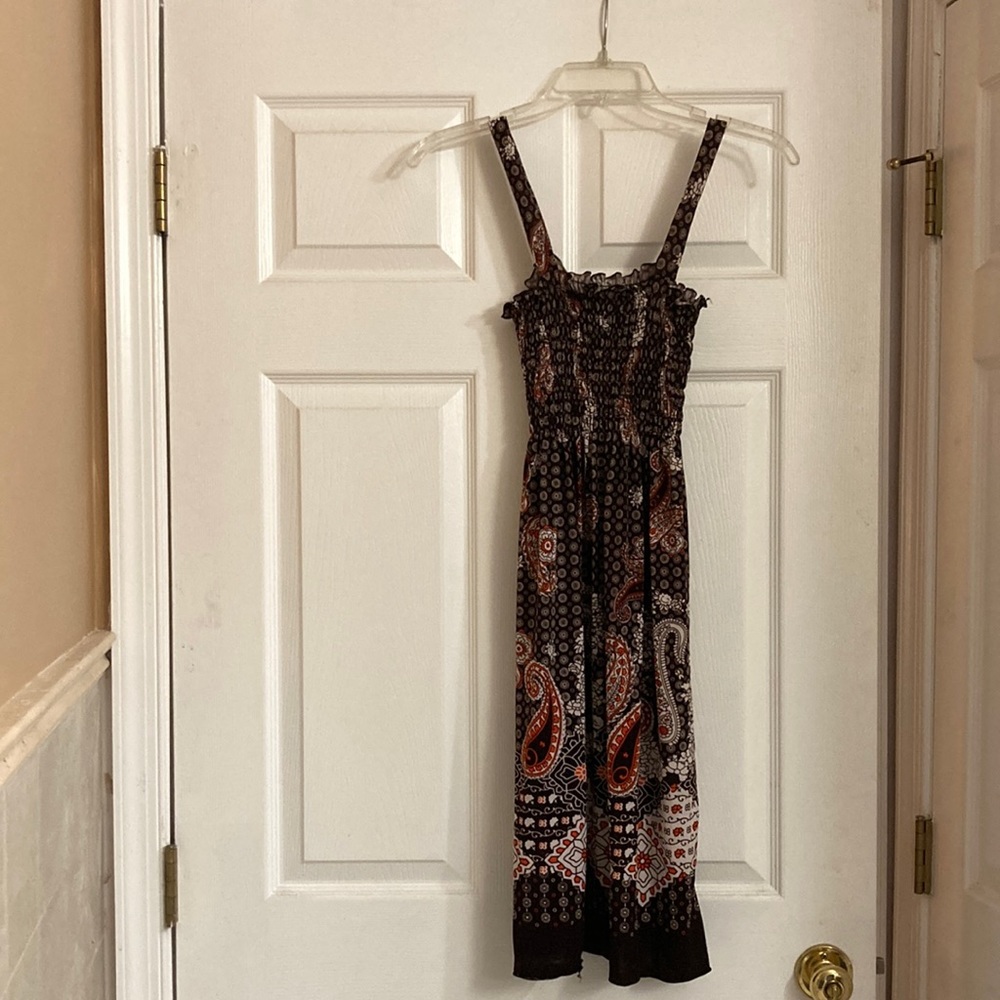 Stretchy brown dress